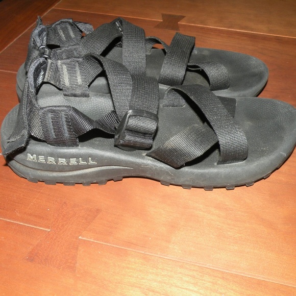 Merrell Sandals - Picture 2 of 6